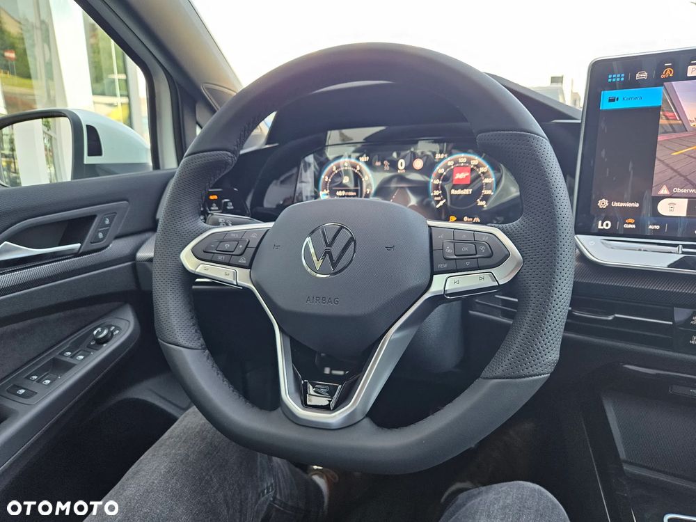 Volkswagen Golf 1.5 eTSI mHEV R-Line Plus DSG - 17