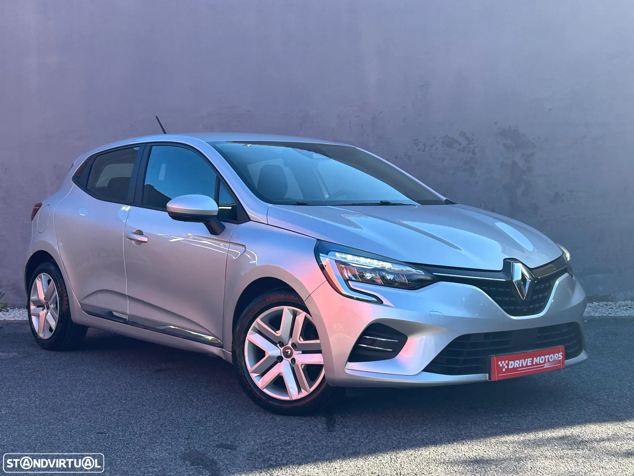 Renault Clio BLUE dCi 85 BUSINESS EDITION - 14