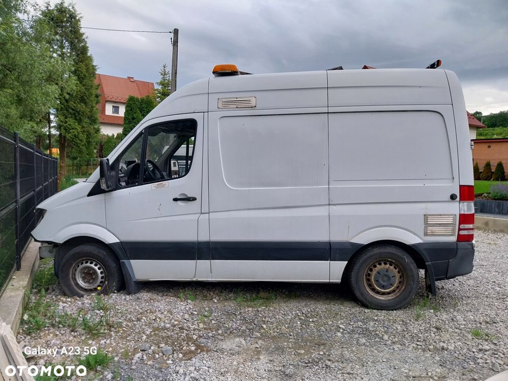Mercedes-Benz Sprinter - 4