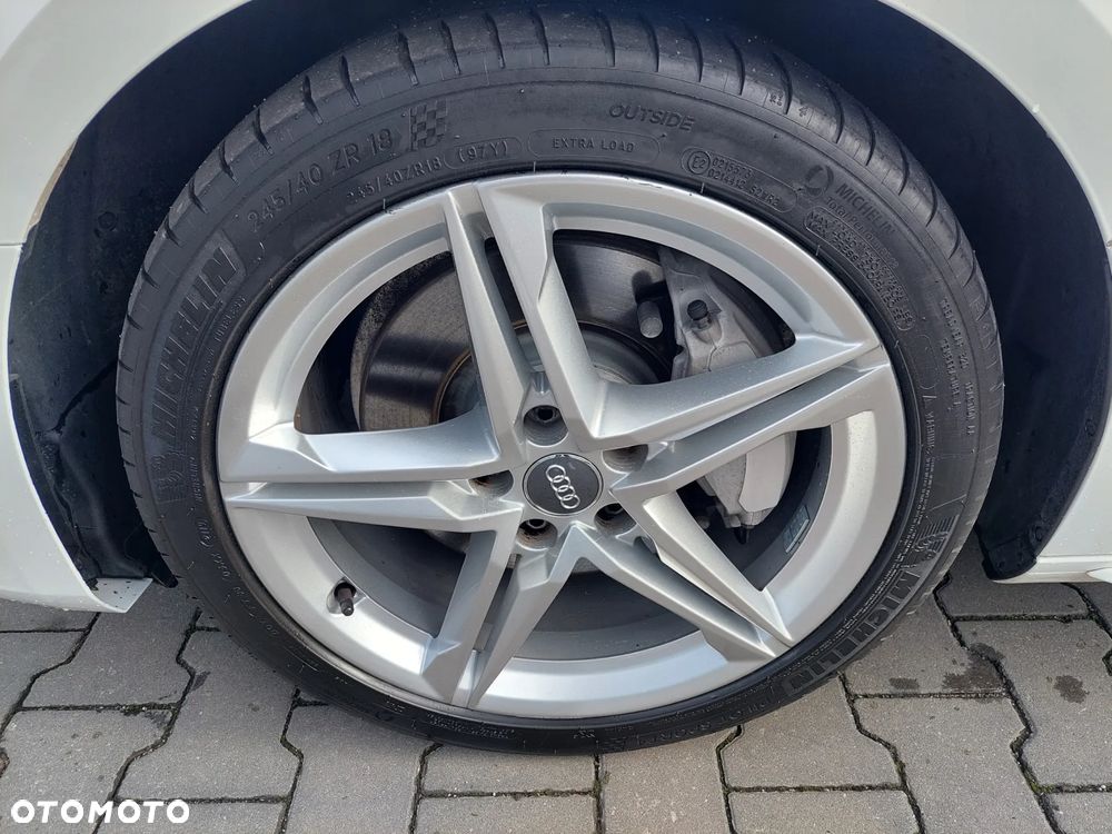 Audi A4 - 29