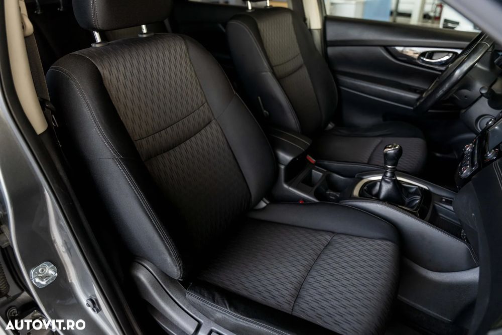 Nissan X-Trail 1.6 dCi N-Connecta - 18