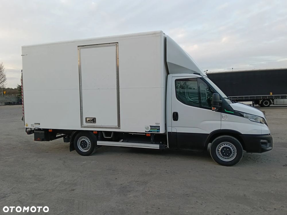 Iveco Daily 35 CNG - 11
