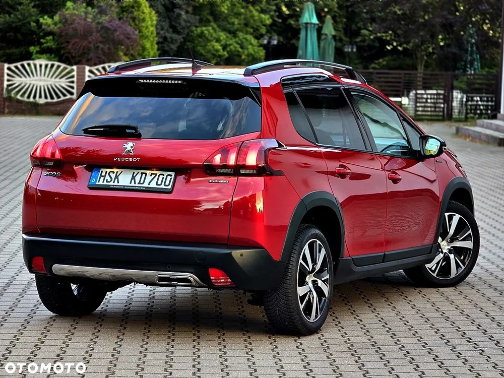 Peugeot 2008 BlueHDi 120 EAT6 Black Edition - 18