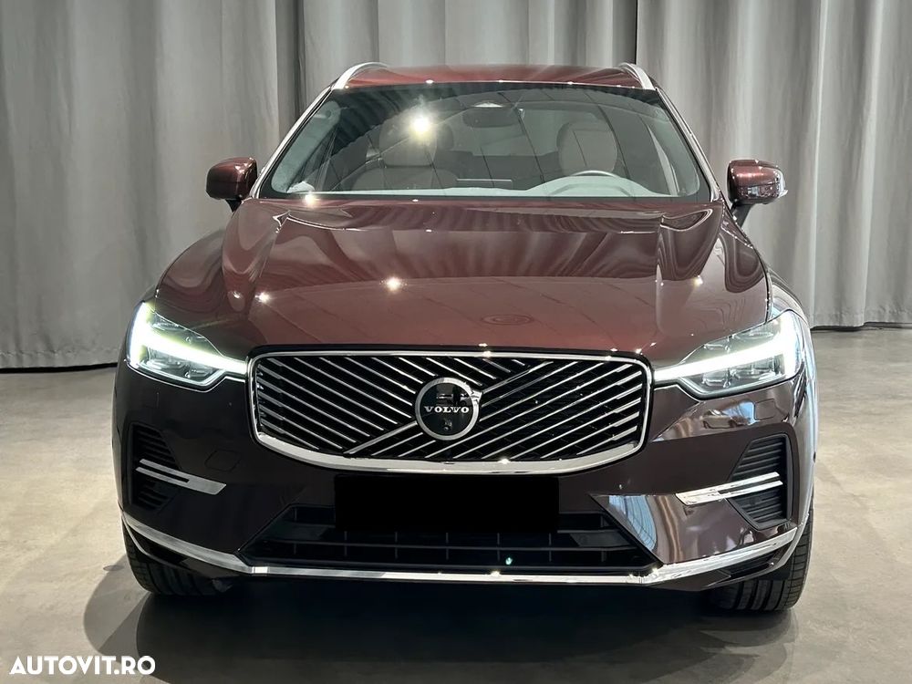 Volvo XC 60 T6 AWD AT PHEV Plus Bright - 3