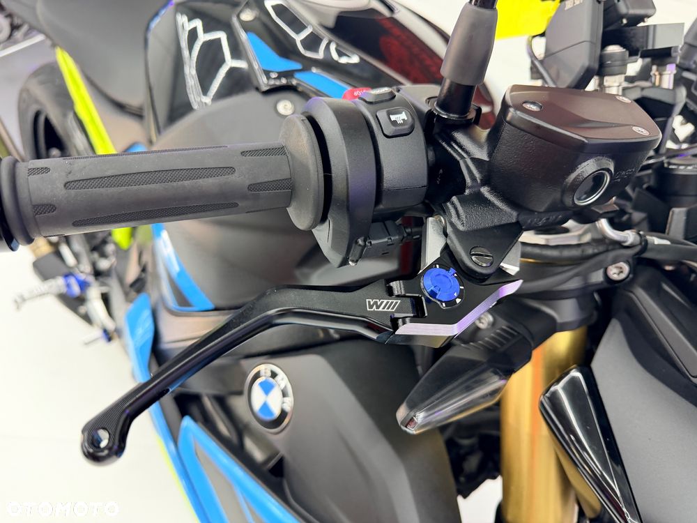 BMW R - 25