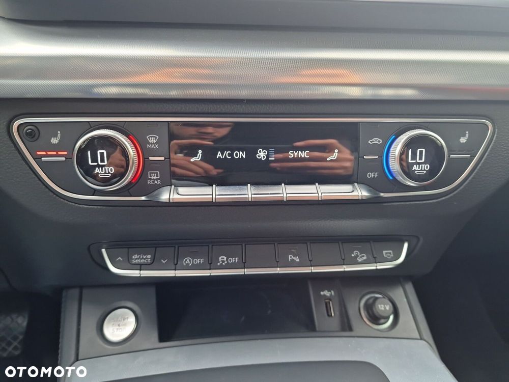 Audi Q5 35 TDI mHEV S Line S tronic - 34