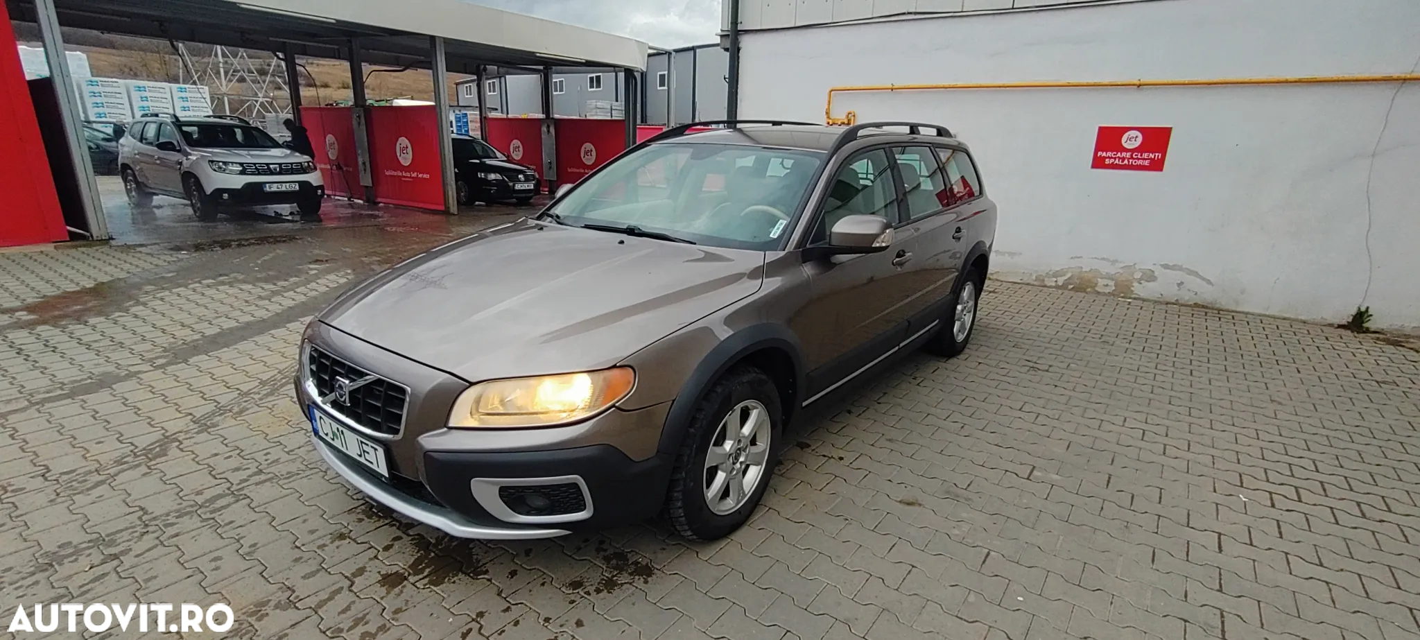 Volvo XC 70 2.4D AWD Momentum - 6