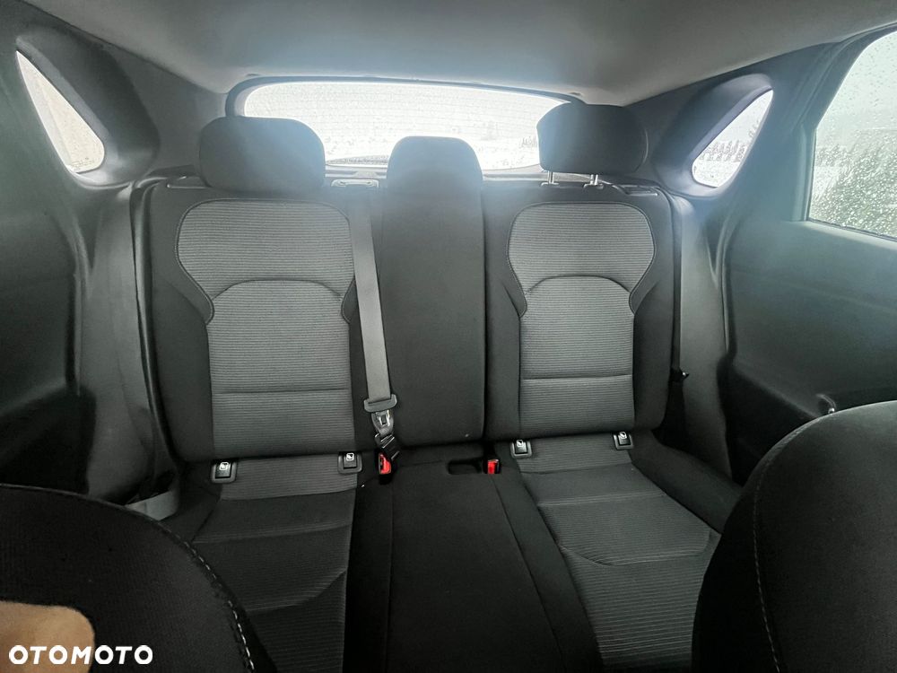 Hyundai i30 1.4 Classic + - 9