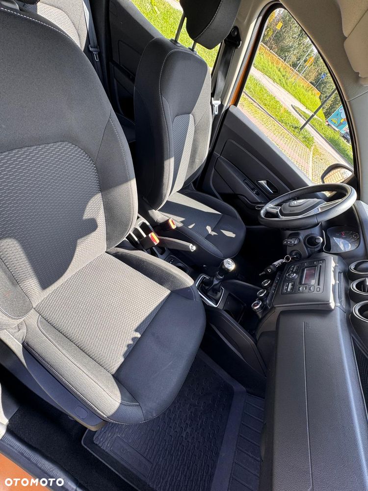 Dacia Duster SCe 115 2WD Comfort - 17