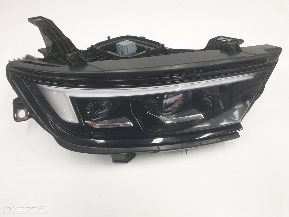 FAROL DIREITO OPEL ASTRA L SPORTS TOURER - 1