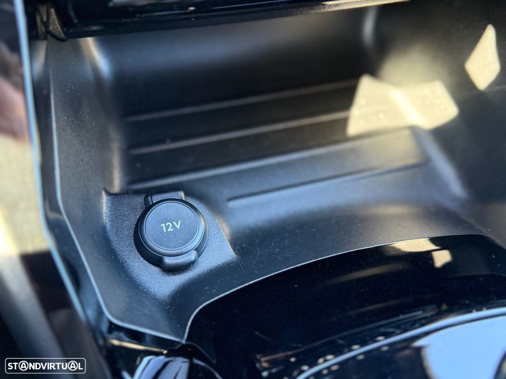 Peugeot e-208 GT Pack - 25