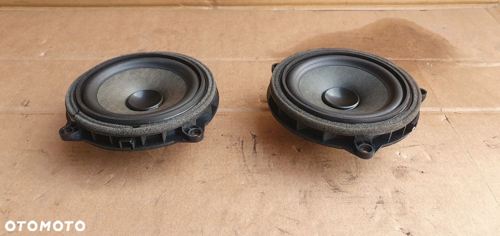 Głośnik drzwi średniotonowy prawy lewy przód BMW I F20 9264943 - 2