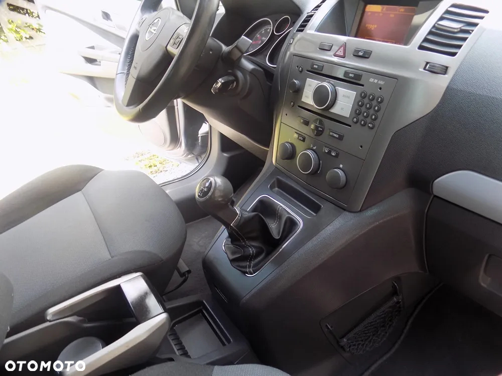 Opel Zafira 1.8 Catch me - 19
