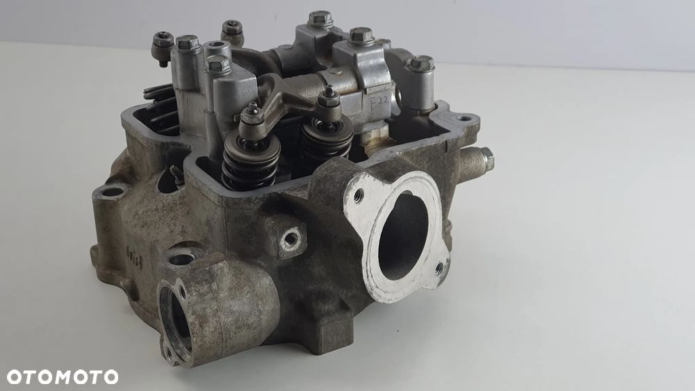 GLOWICA ZAWORY DZWIGIENKA    TGB BLADE 550 - 7