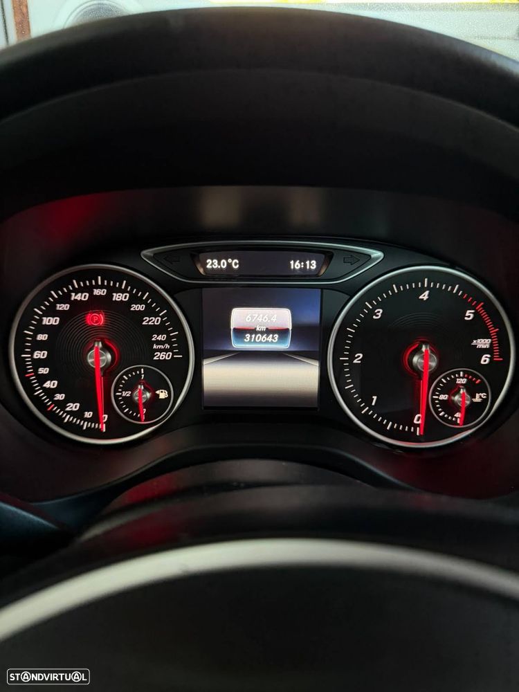 Mercedes-Benz A 140 - 6