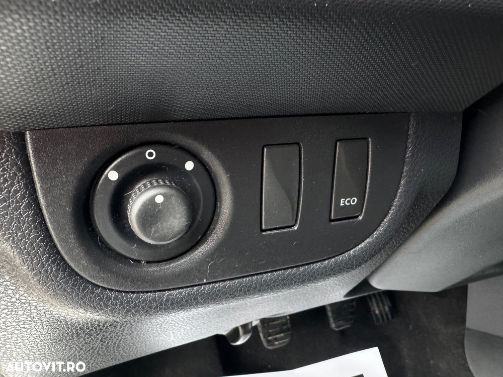 Dacia Logan 1.5 dCi Laureate - 12