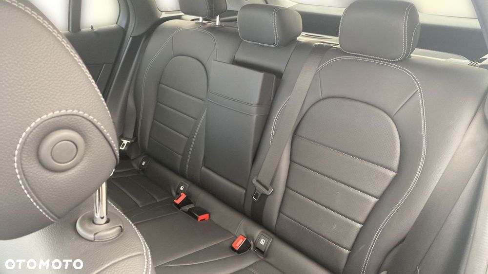 Mercedes-Benz GLC 200 d 4-Matic - 12