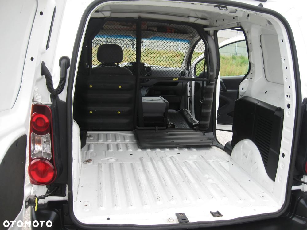 Peugeot Partner - 11