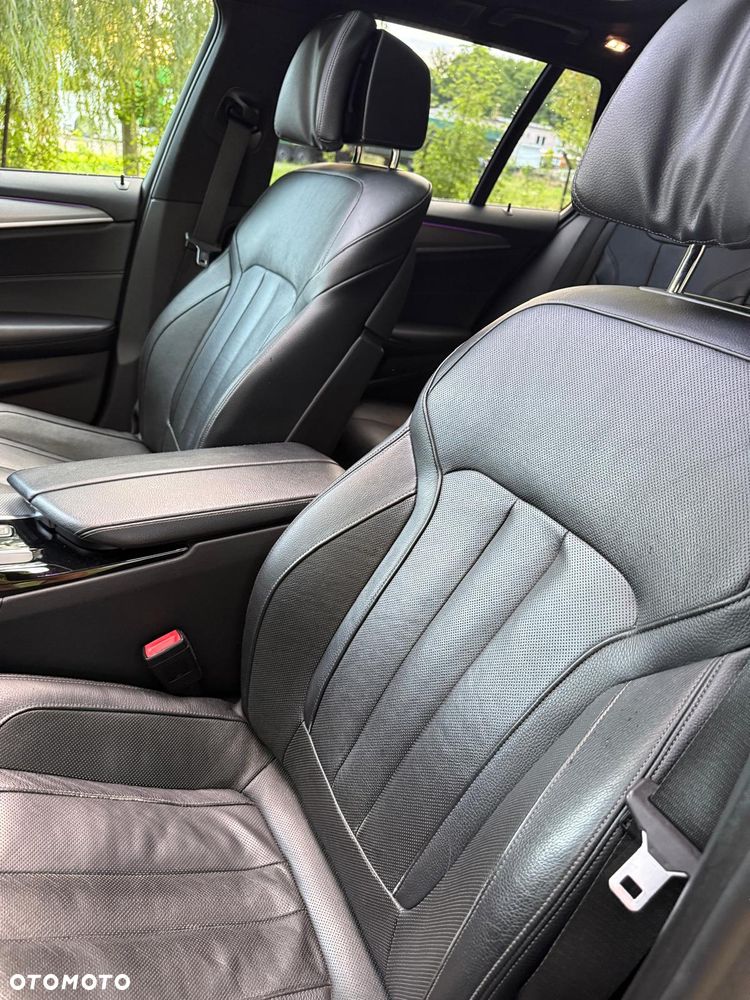 BMW Seria 5 520d xDrive - 11