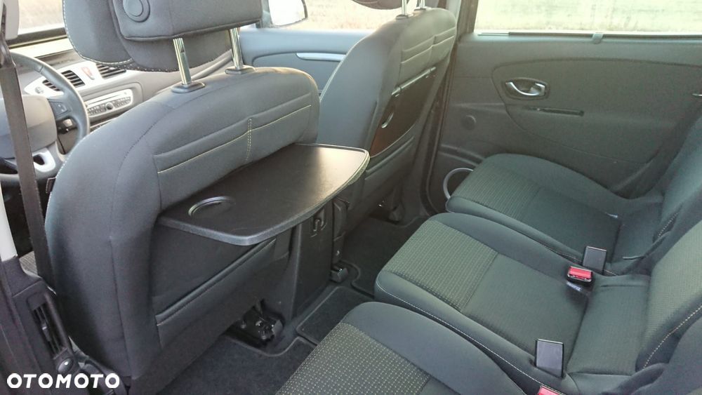 Renault Scenic Energy dCi 110 S&S Dynamique - 12