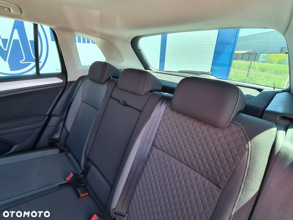 Volkswagen Tiguan - 20