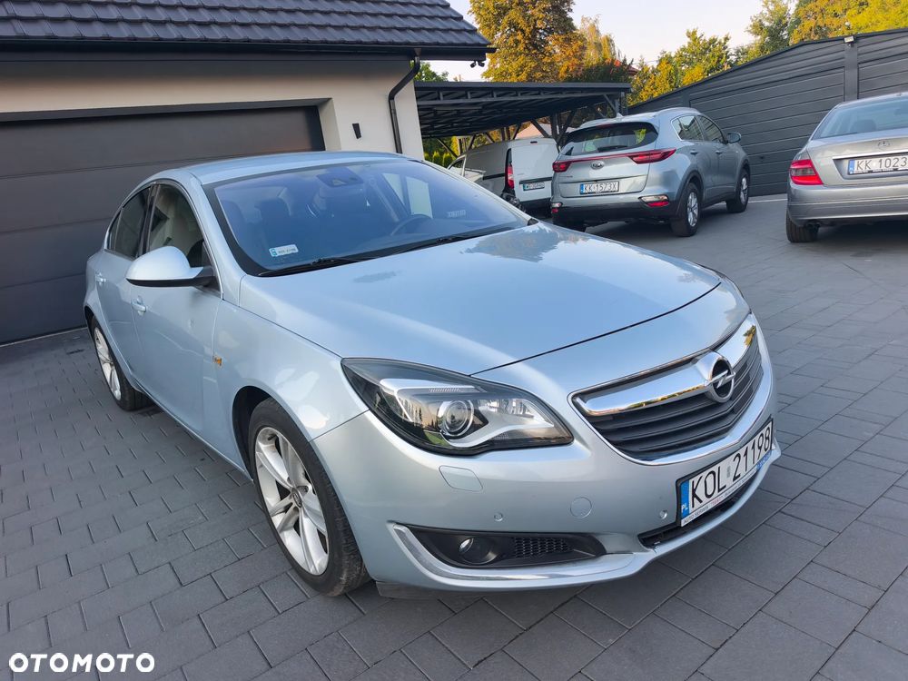 Opel Insignia 1.6 T Cosmo - 1