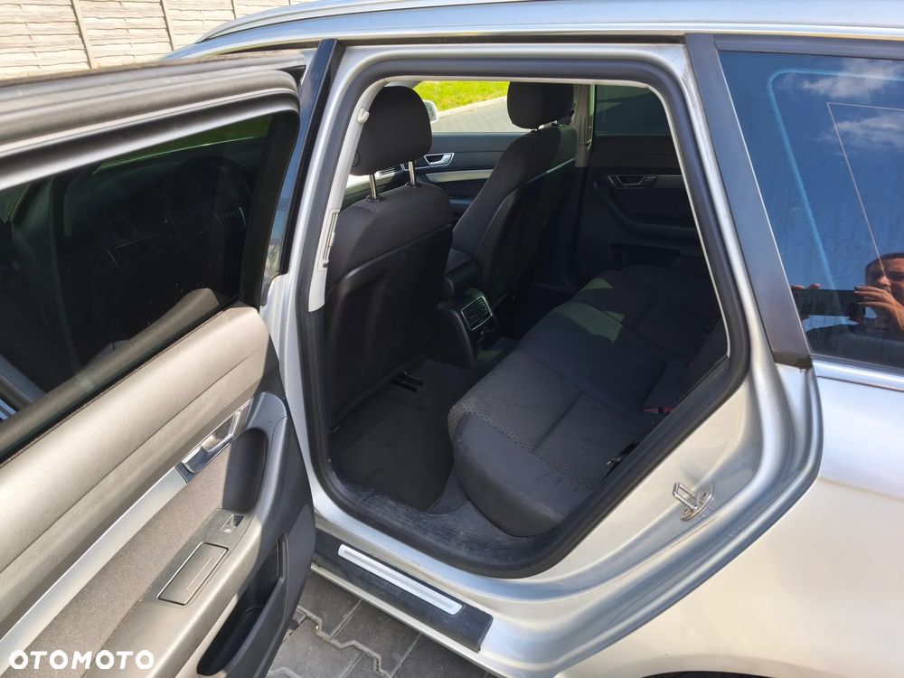 Audi A6 Avant 2.7 TDI Multitronic - 17
