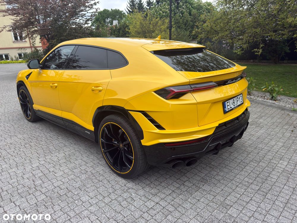 Lamborghini Urus - 7