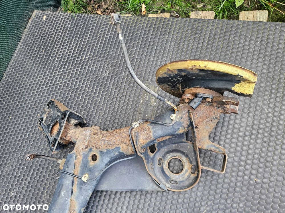 Belka Zawieszenie Oś Wózek Sanki Piasty Tyl Tylne Tylna VW Golf IV 4 Bora Audi A3 8L Seat Leon I 1 Skoda Octavia I 1 - 7