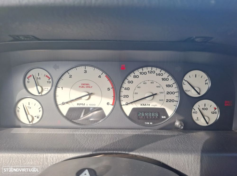 Jeep Grand Cherokee 2.7 CRD Overland - 10