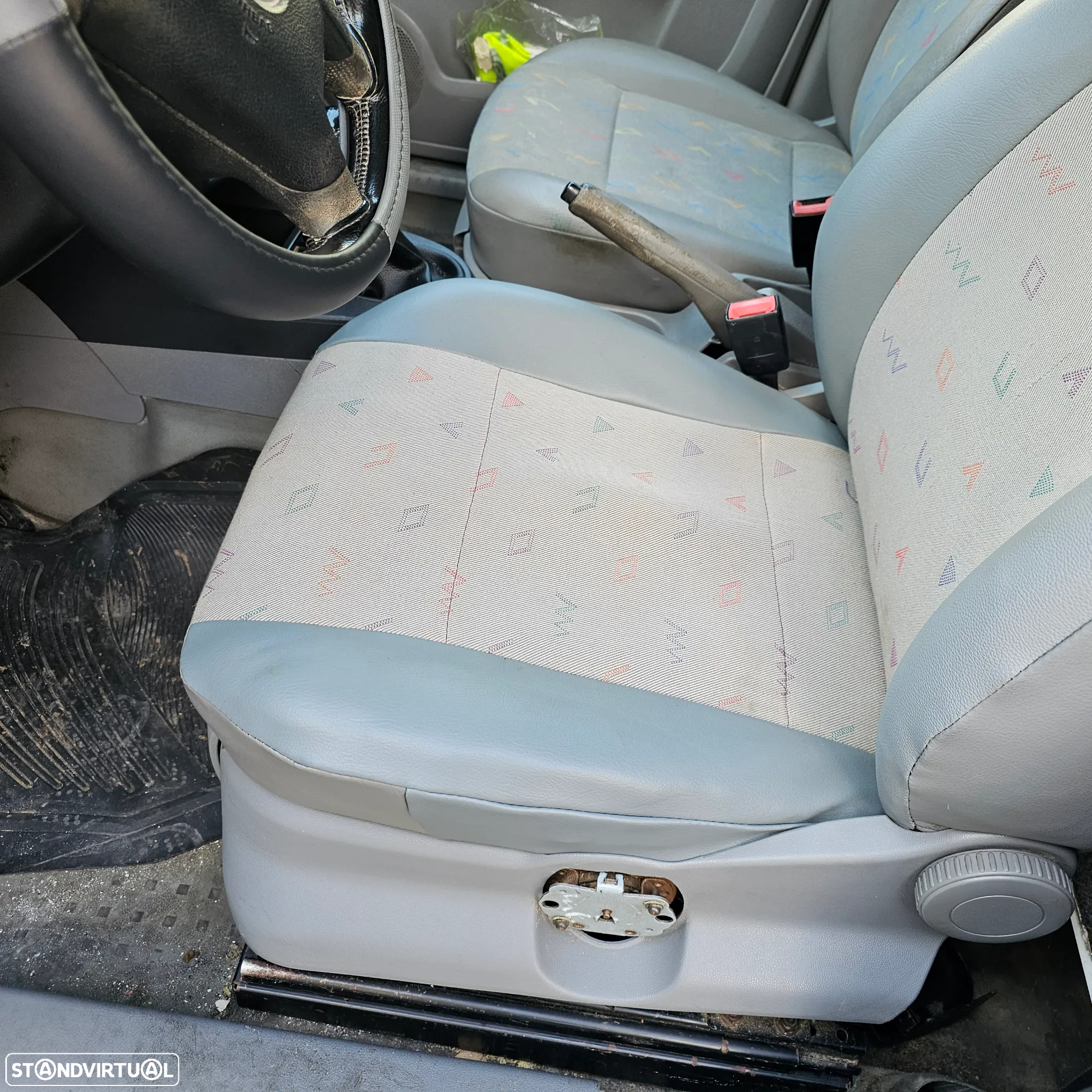 VW Caddy isótermica - 16