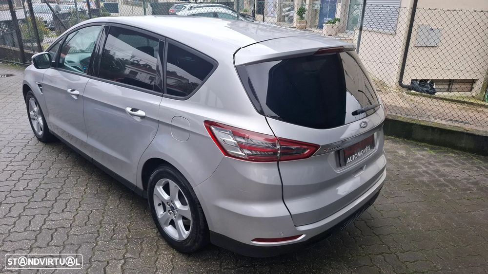 Ford S-Max 2.0 TDCi Trend - 12