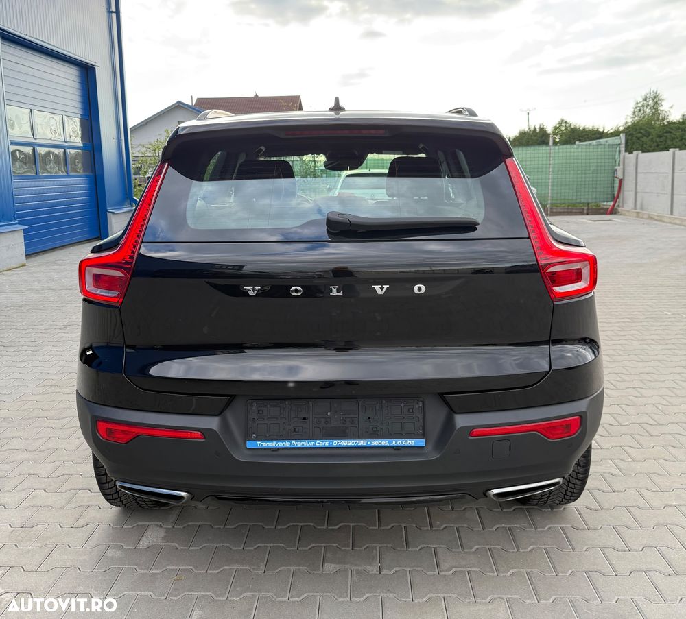 Volvo XC 40 T3 Geartronic RDesign - 11