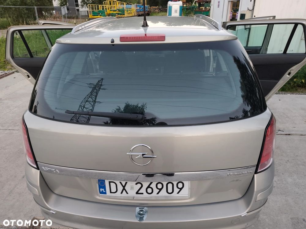 Opel Astra 1.6 Enjoy - 14