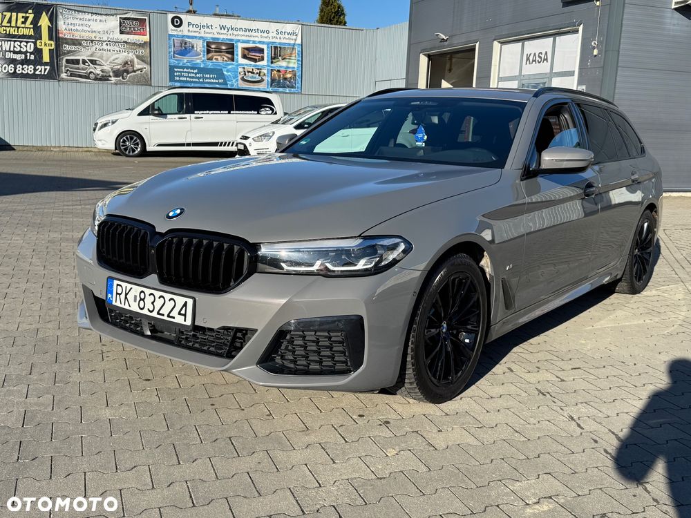 BMW Seria 5 520d M Sport - 2