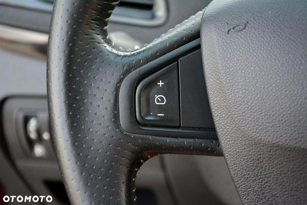 Renault Scenic ENERGY TCe 130 BOSE EDITION - 30