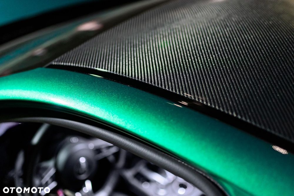 Alfa Romeo Giulia 2024 photo 4