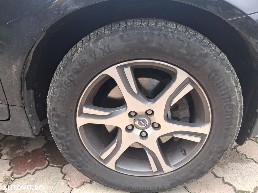 Volvo XC 60 D5 AWD Aut. Summum - 18