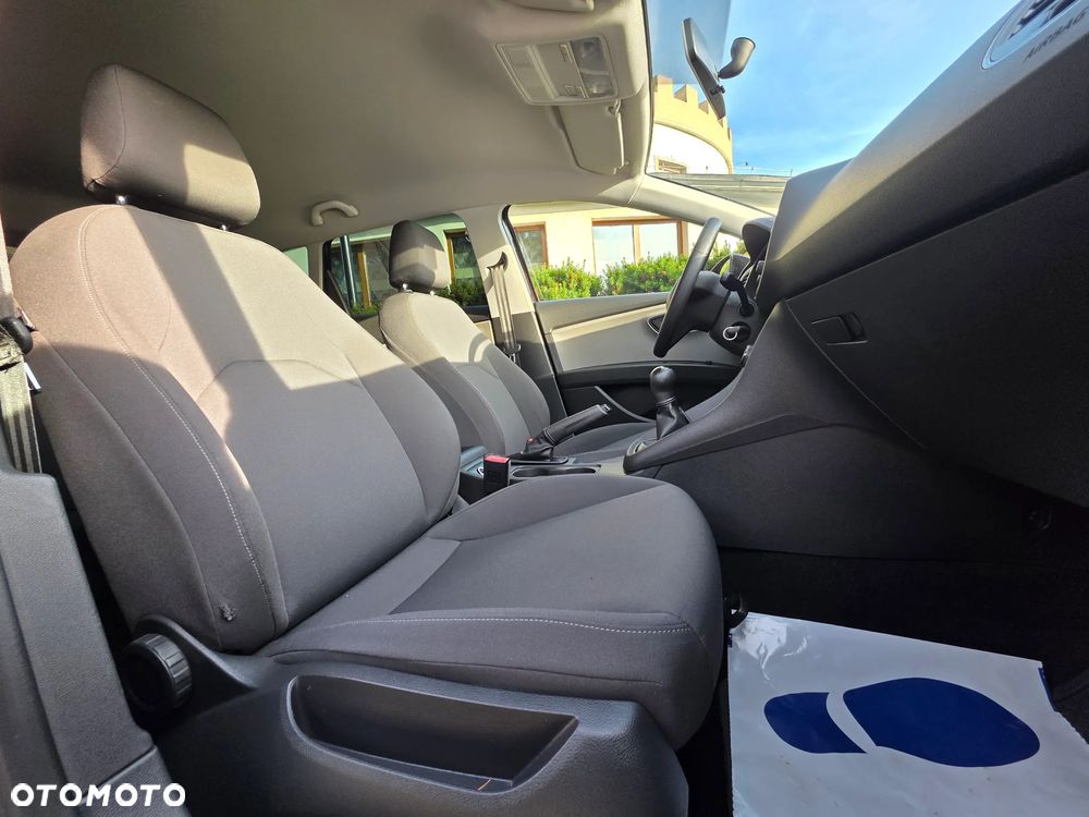 Seat Leon 1.6 TDI Reference - 10