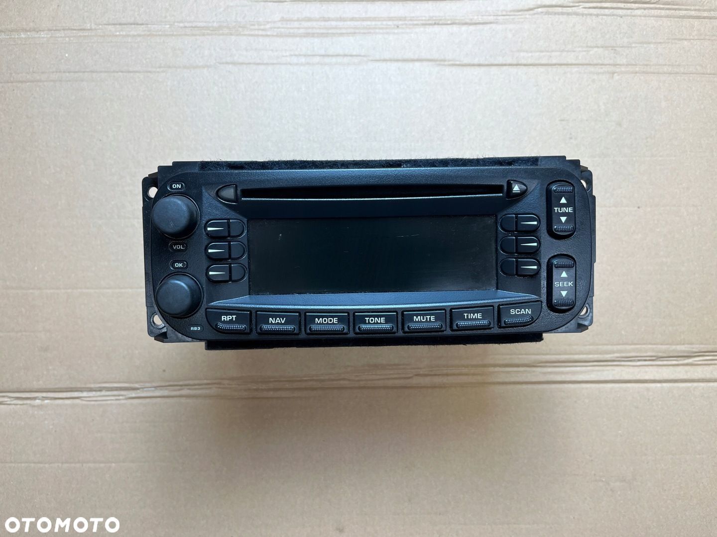jeep grand cherokee WJ radio navi becker BE6802 - 1