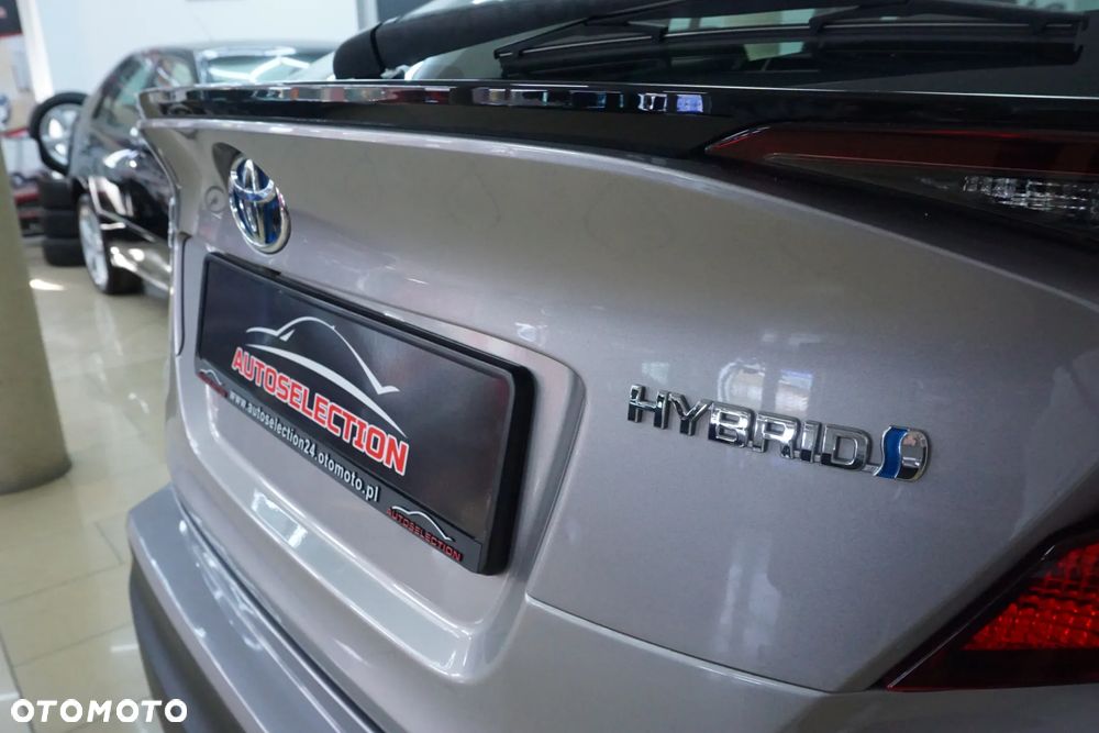 Toyota C-HR Hybrid Business-Edition - 16