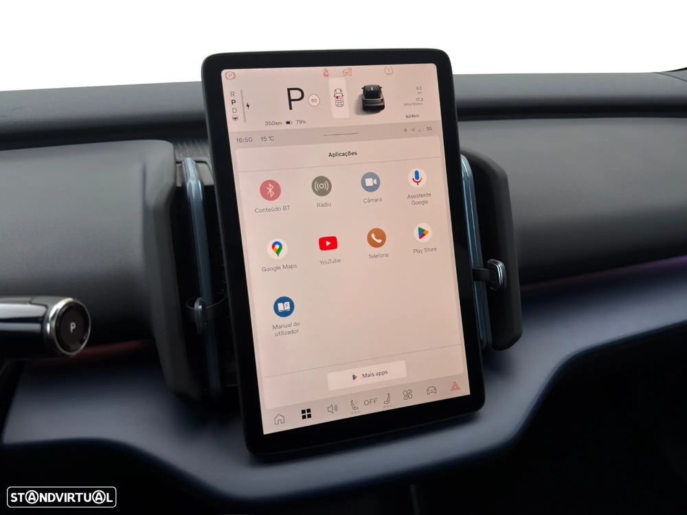 Volvo EX30 Single Motor Extended Range RWD Ultra - 18