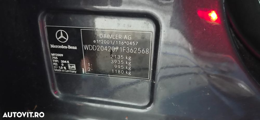 Mercedes-Benz C - 9