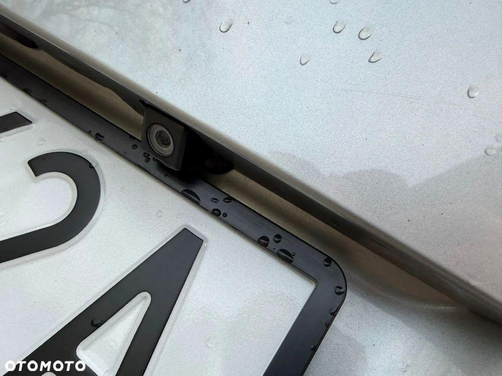 Toyota Auris 1.8 HSD Luna - 18