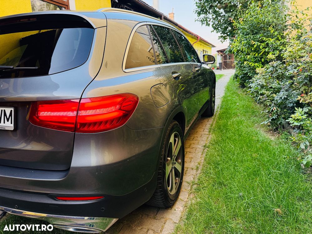 Mercedes-Benz GLC - 6