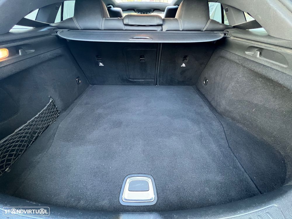 Mercedes-Benz CLA 220 d Shooting Brake AMG Line Aut. - 54