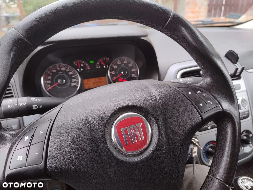 Fiat Punto - 7