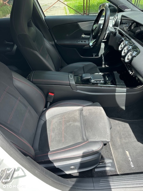 Mercedes-Benz Klasa A 220 AMG Line 7G-DCT - 14