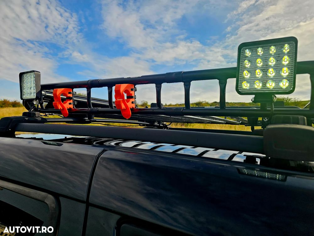 Jeep Grand Cherokee - 15