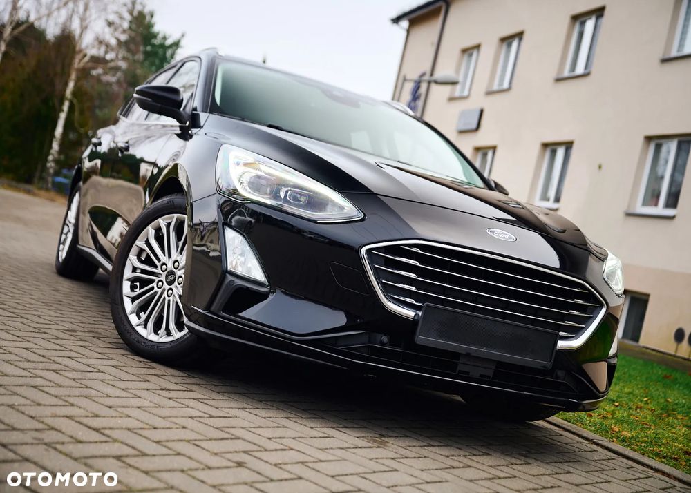 Ford Focus 1.5 EcoBlue Start-Stopp-System TITANIUM STYLE